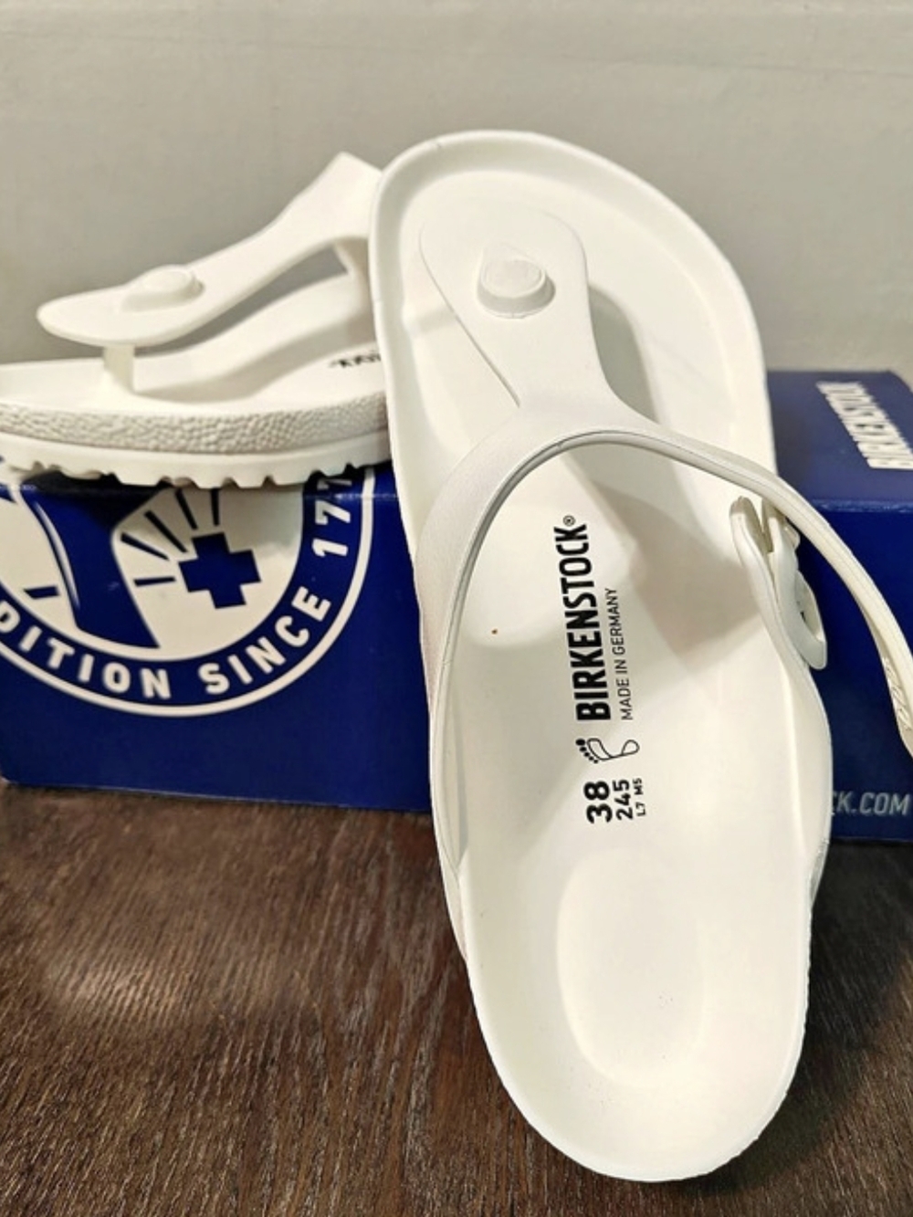 Birkenstock Gizeh EVA White Sandals EU 38